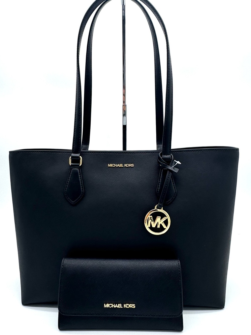 Michael Kors Bag Large Sheila Mf Tote Bag & Large Trifold Wallet Black/Gold